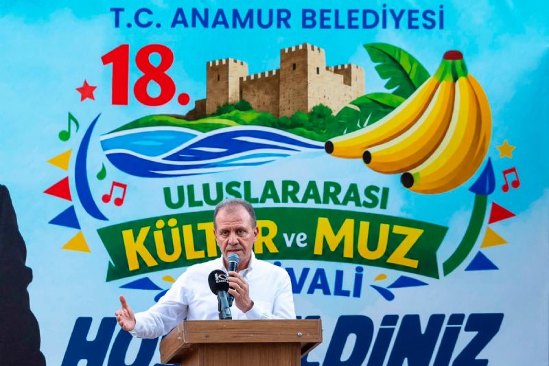 Başkan Seçer, Anamur’da ‘18. Uluslararası Kültür ve Muz Festivali’ Açılışına Katıldı
